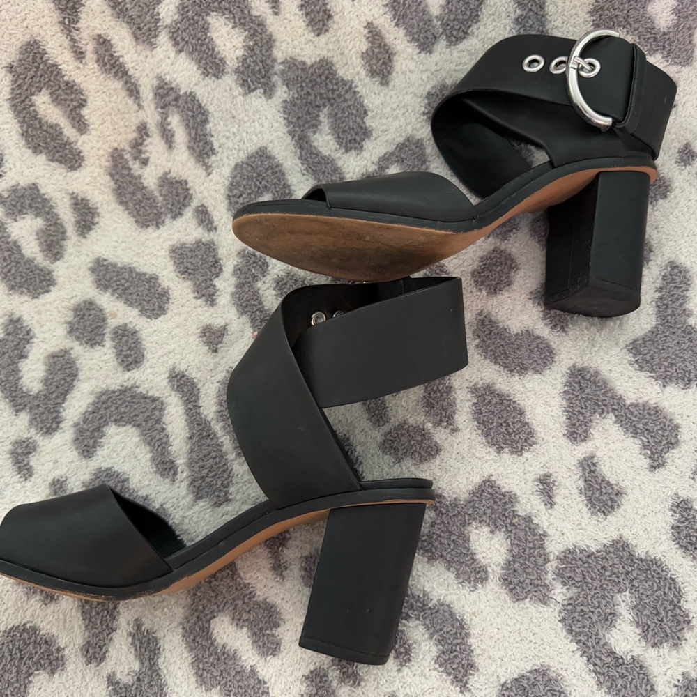 Rebecca Minkoff Black Sandals size 8.5